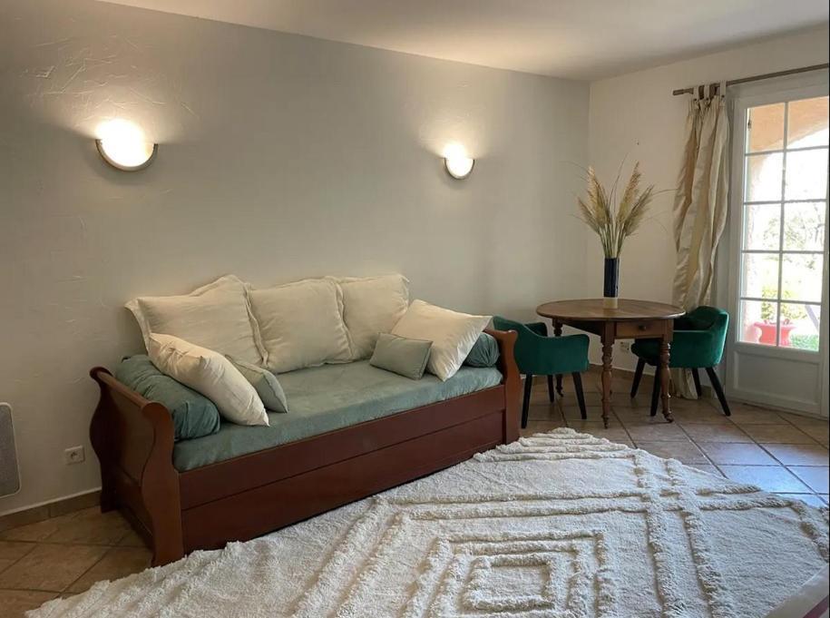 Domaine Des Tuilieres Avec Jacuzzi Διαμέρισμα Vallauris Εξωτερικό φωτογραφία